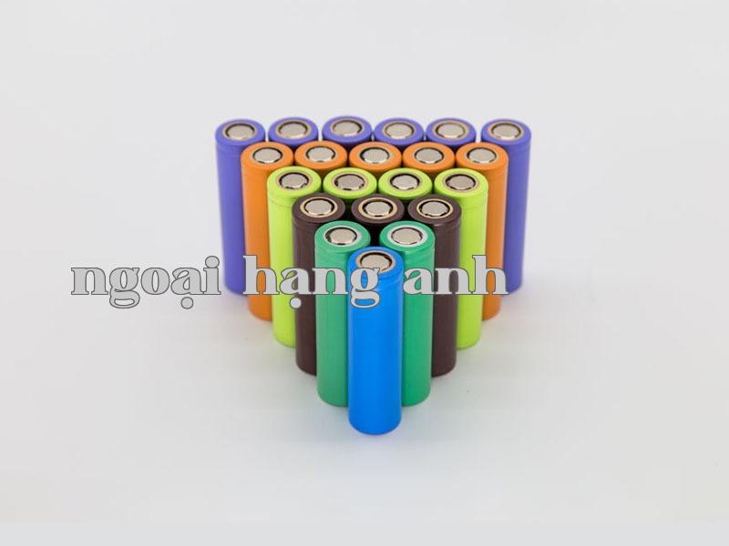 Pin lithium